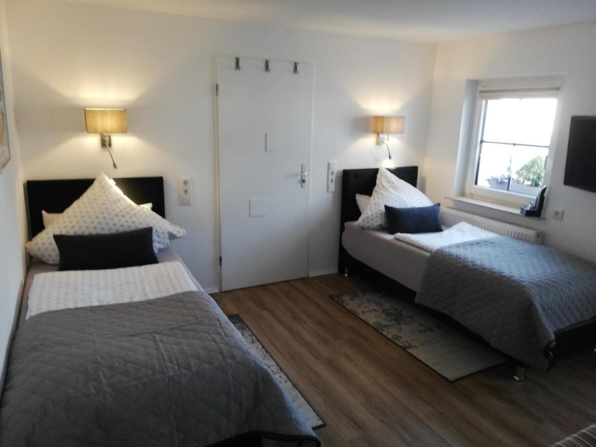 Ferienwohnung Hirmer Zirndorf Esterno foto