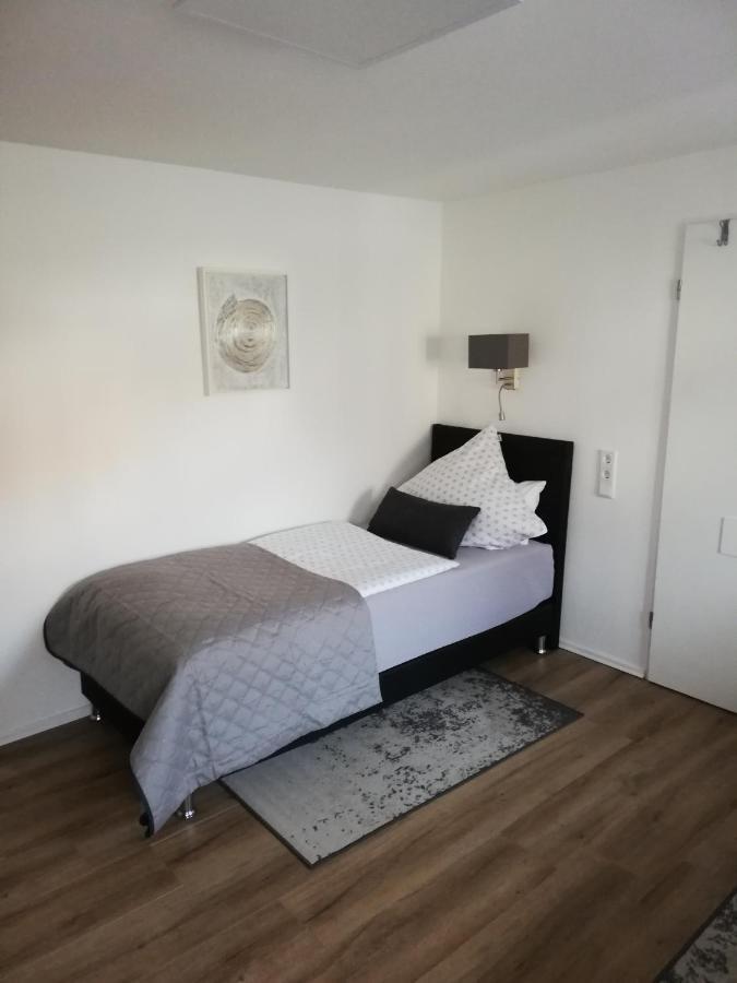 Ferienwohnung Hirmer Zirndorf Esterno foto
